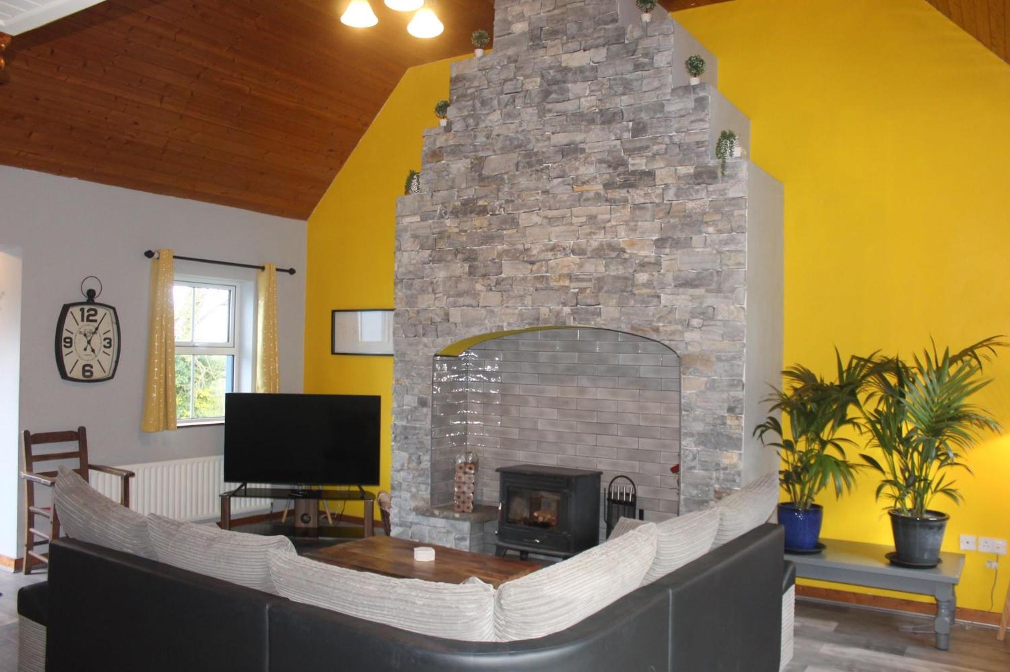 Riverside Cottage In The Burren Corofin  ภายนอก รูปภาพ